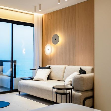 Aloha Apartamentos - Primera Linea De Playa - Vista Al Mar Benalmádena Extérieur photo
